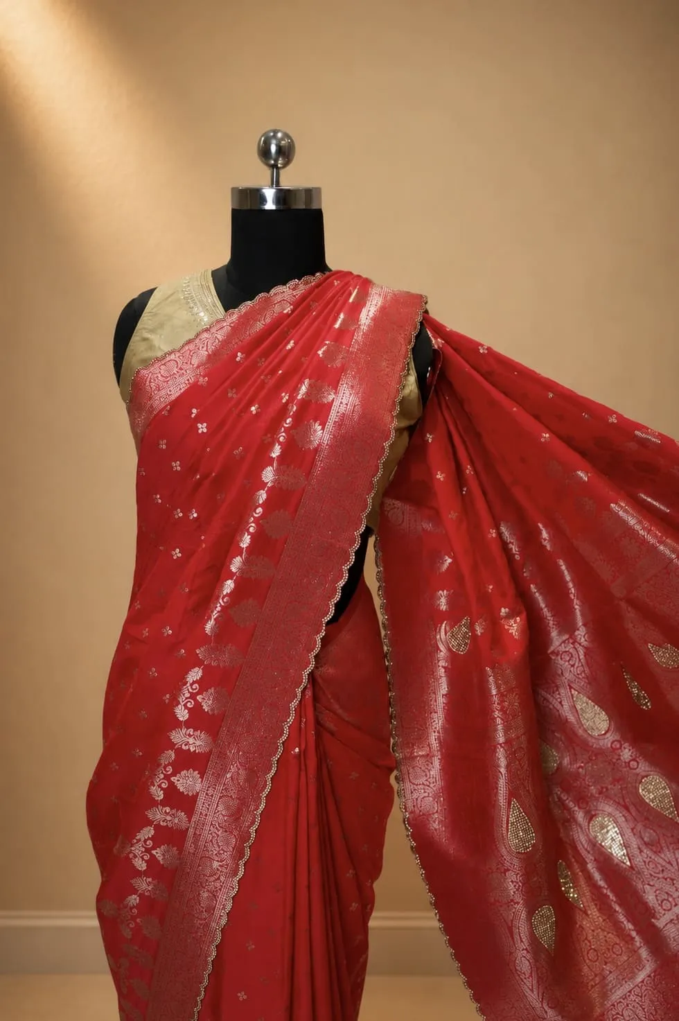 Elegant Red Banarasi Weaving Saree with Zari Border